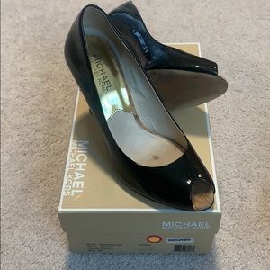 MK Patent Women Heels